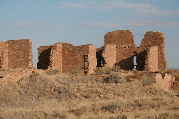 File:Pueblo Pintado ancestral puebloan great house..jpg