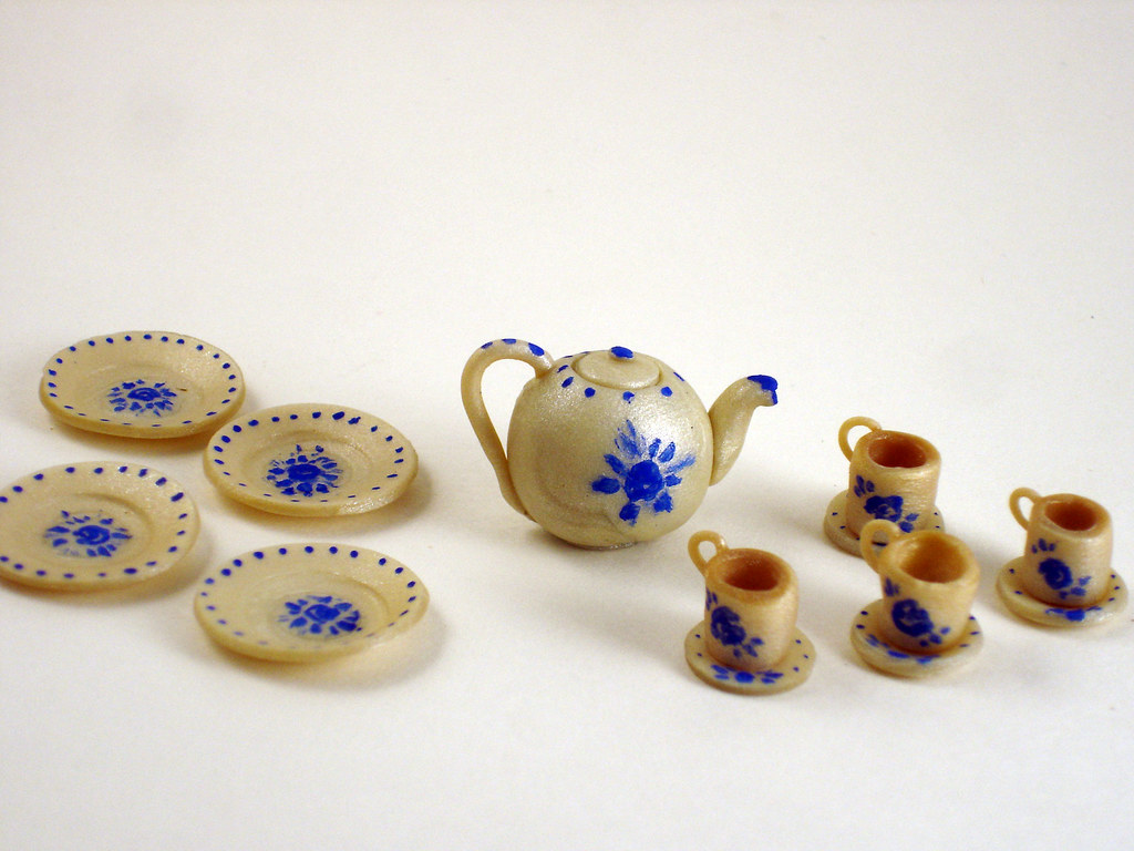 Miniature Dishes in Polymer Clay