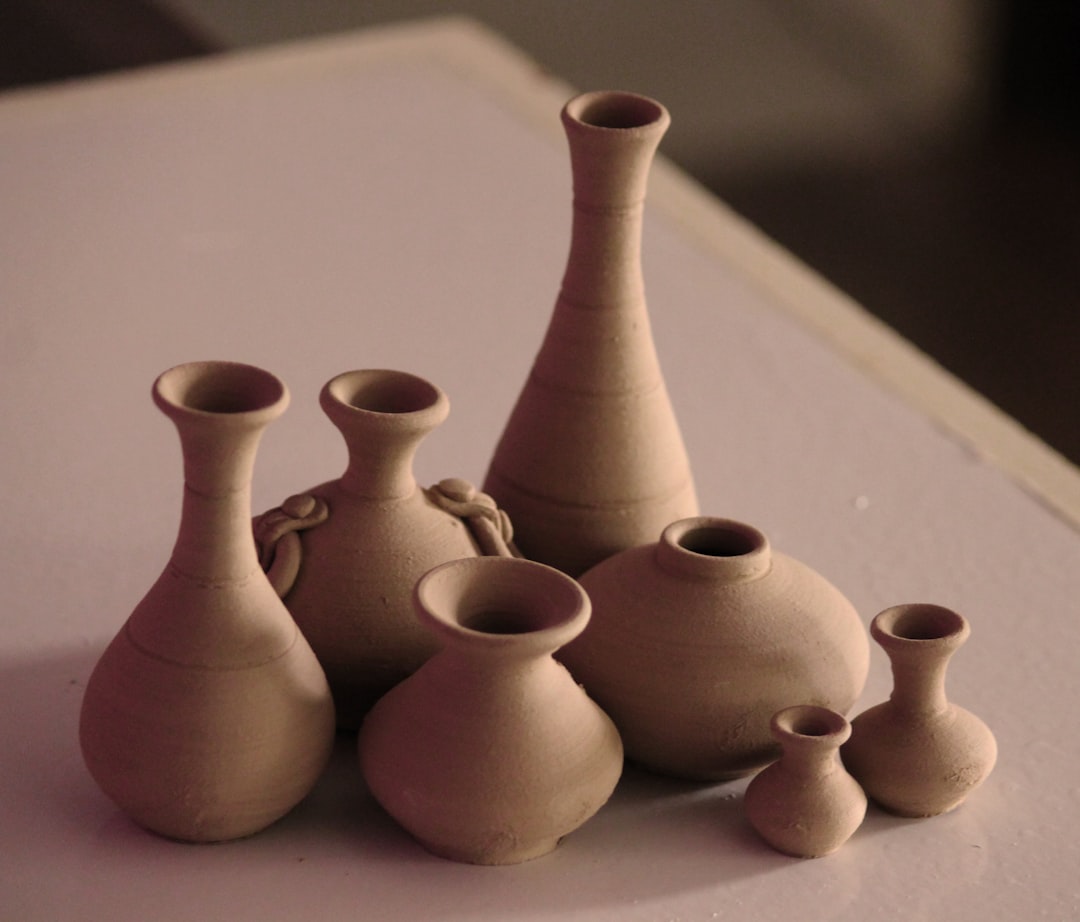 mason stains vs underglaze
